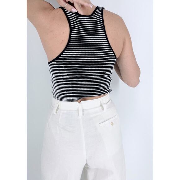 BCBGeneration Black and White Striped Cropped Stretch Tank Top Size XS/S - Picture 2 of 3